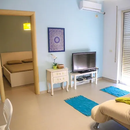 Apartment Claudine Durrës